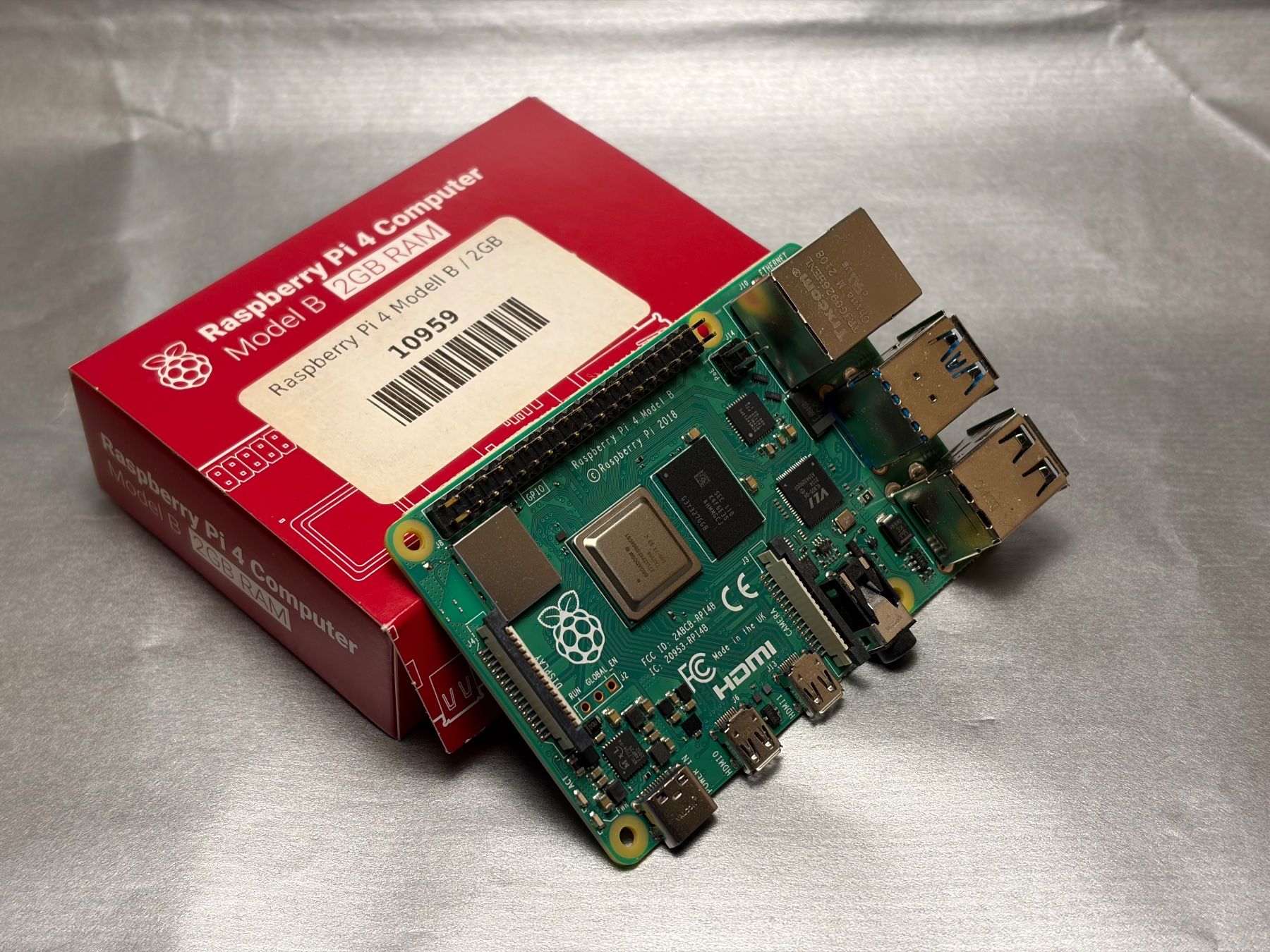 Raspberry Pi PCs: Raspberry Pi 4 Model B 2GB – Neu (gemäss Beschreibung) aus Zürich von reecewu