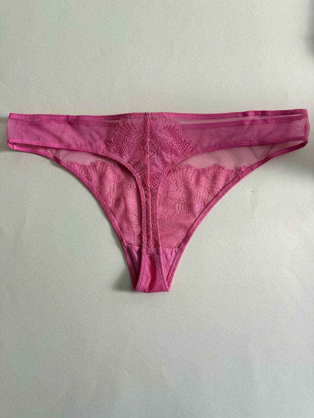 Triumph Altra biancheria intima: TRIUMPH, String LACE SPOTLIGHT, Grösse 46, Farbe Pink – Nuovo e nell'imballaggio originale da Rudolfstetten venduto da gst_g7xl 2