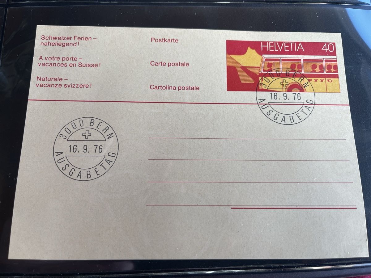 Alle Briefmarken: Postkarte Helvetica 40 Postauto 16.9.76 Bern – Gebraucht aus Wängi von Bmo