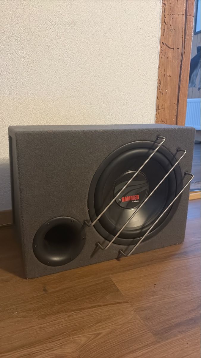 Casse acustiche: Hammer Subwoofer mit Gitter gebrauchter Zustand – Usato da Bigenthal venduto da kir_59vz