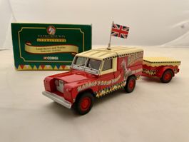 LAND ROVER UND ANHÄNGER in 1:43 von CORGI