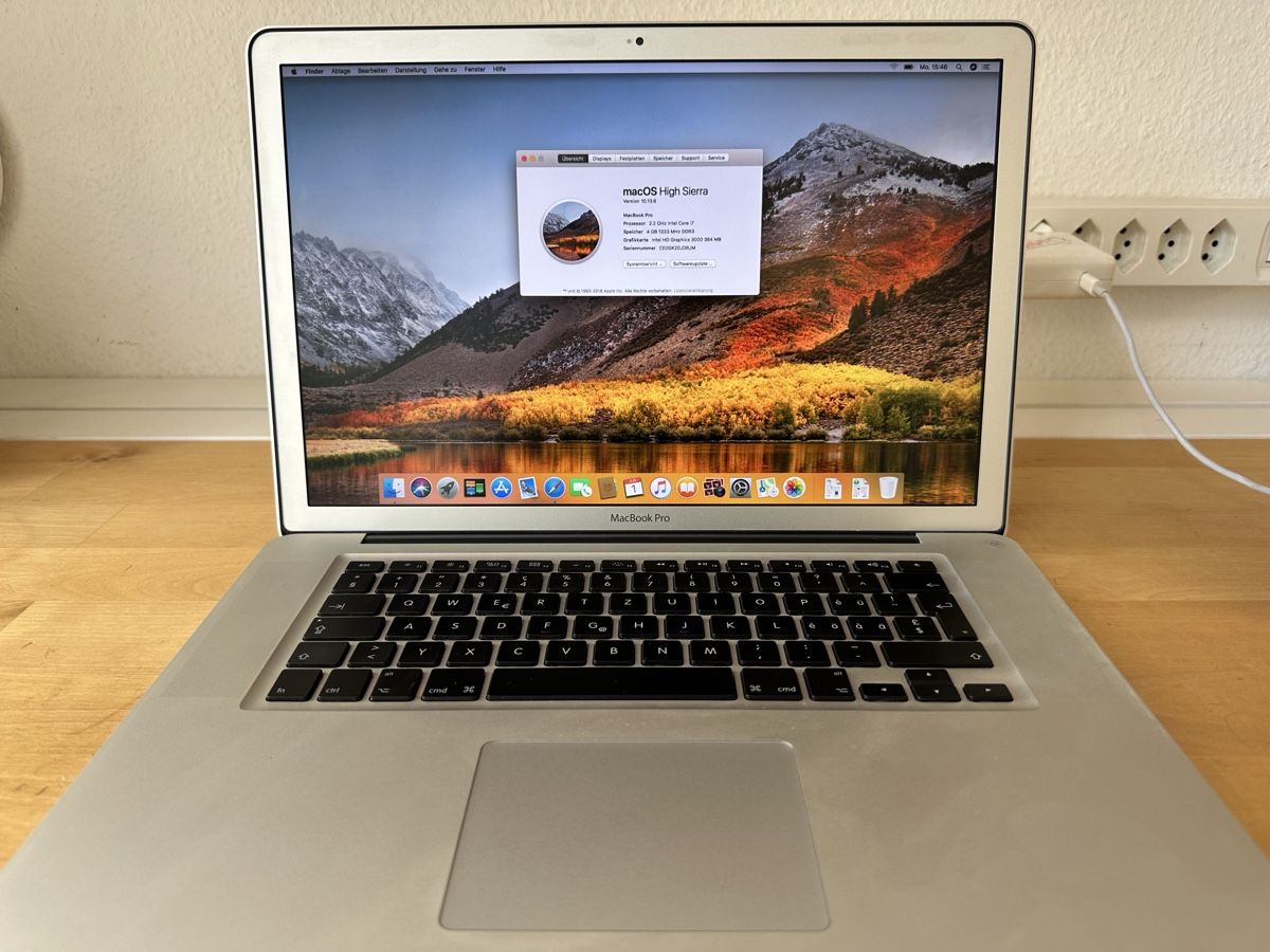 Apple Notebook: MacBook Pro 15“ Early 2011 – Usato da Luzern venduto da FrankGroebel