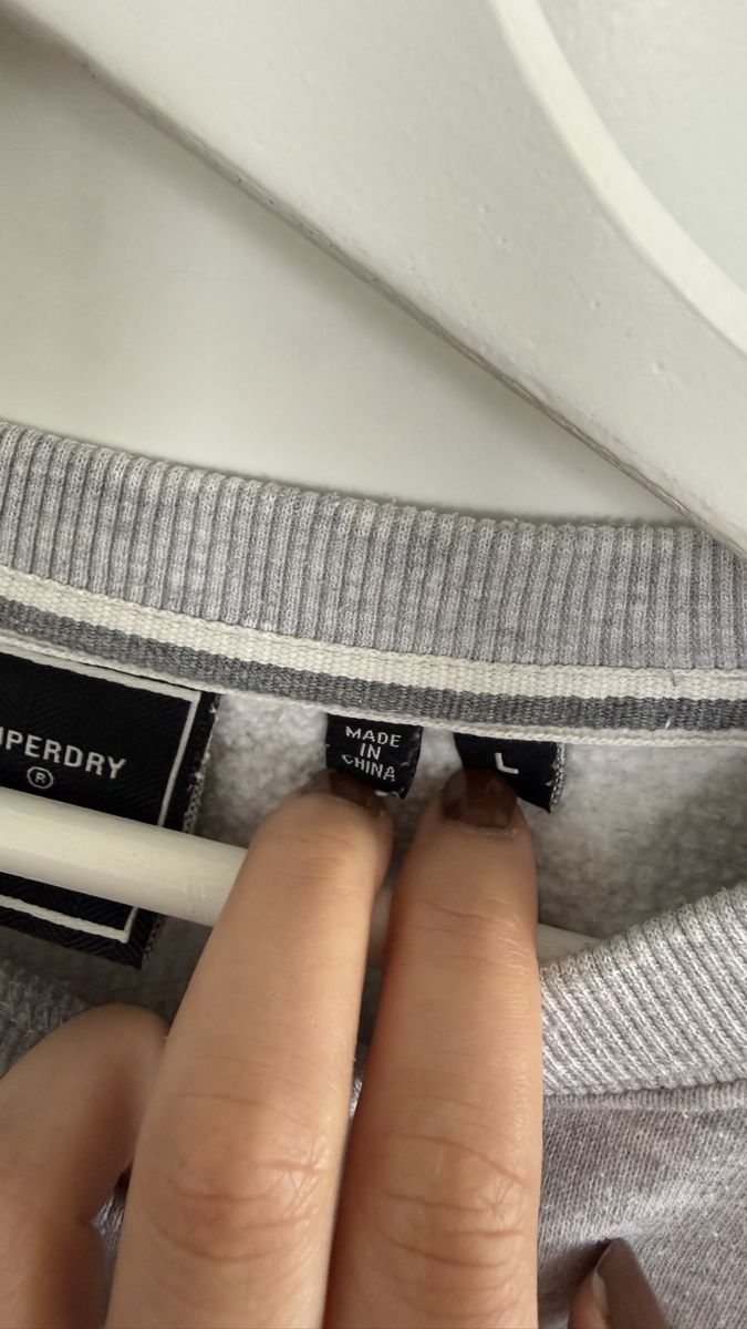 Superdry Pullover & Sweatshirts: Superdry sweater L – Gebraucht aus Buchs AG von sxf96 5