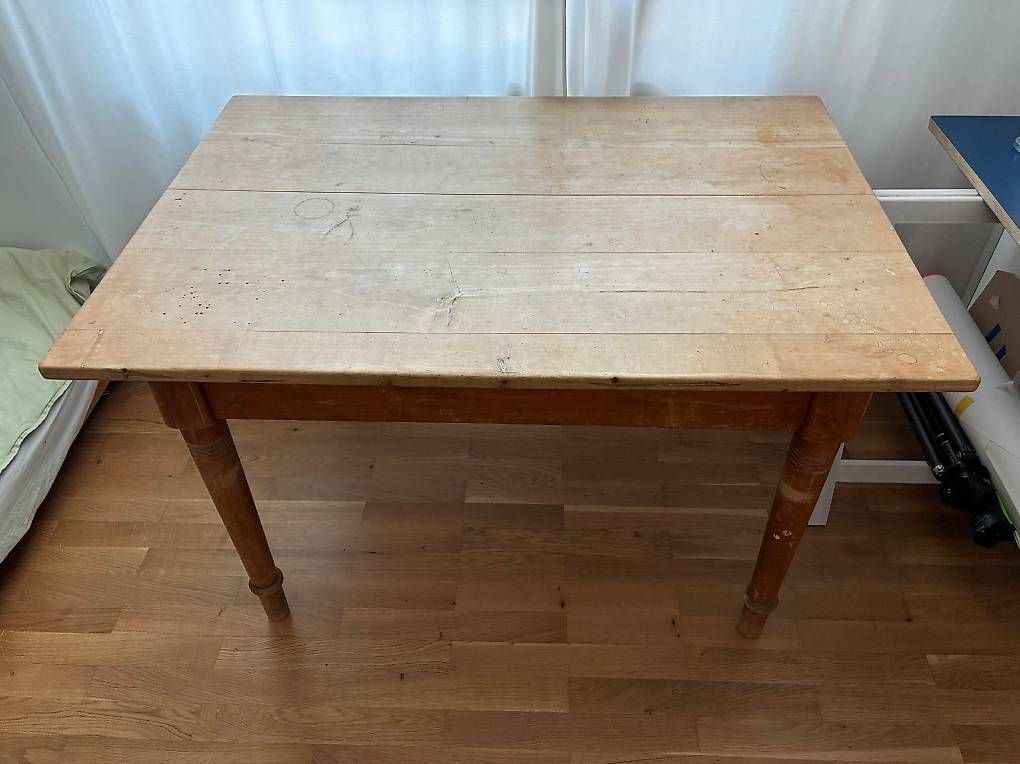 Tavoli: Massiver Holztisch Esstisch Küchentisch – Usato da Zürich venduto da paz03 1