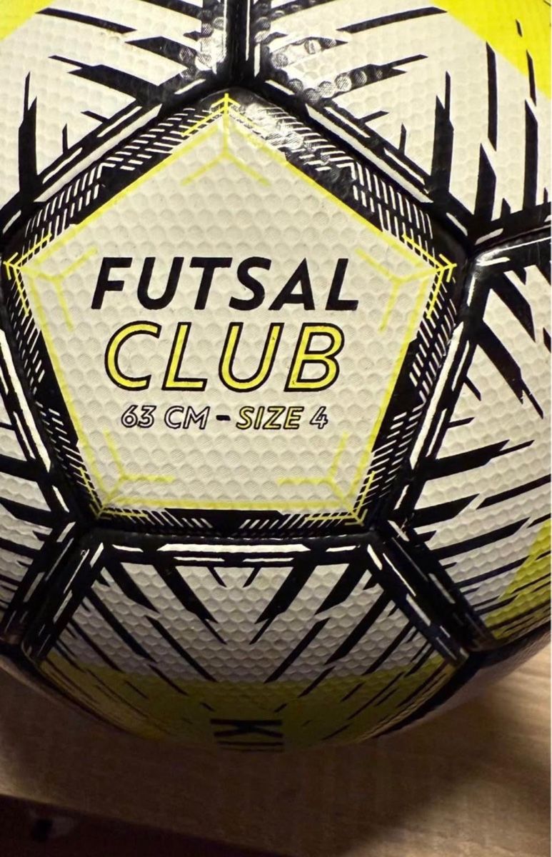 Palloni: Ballon de Futsal Kipsta Taille 4 – Usato da Henniez venduto da jcf_6rzc 2