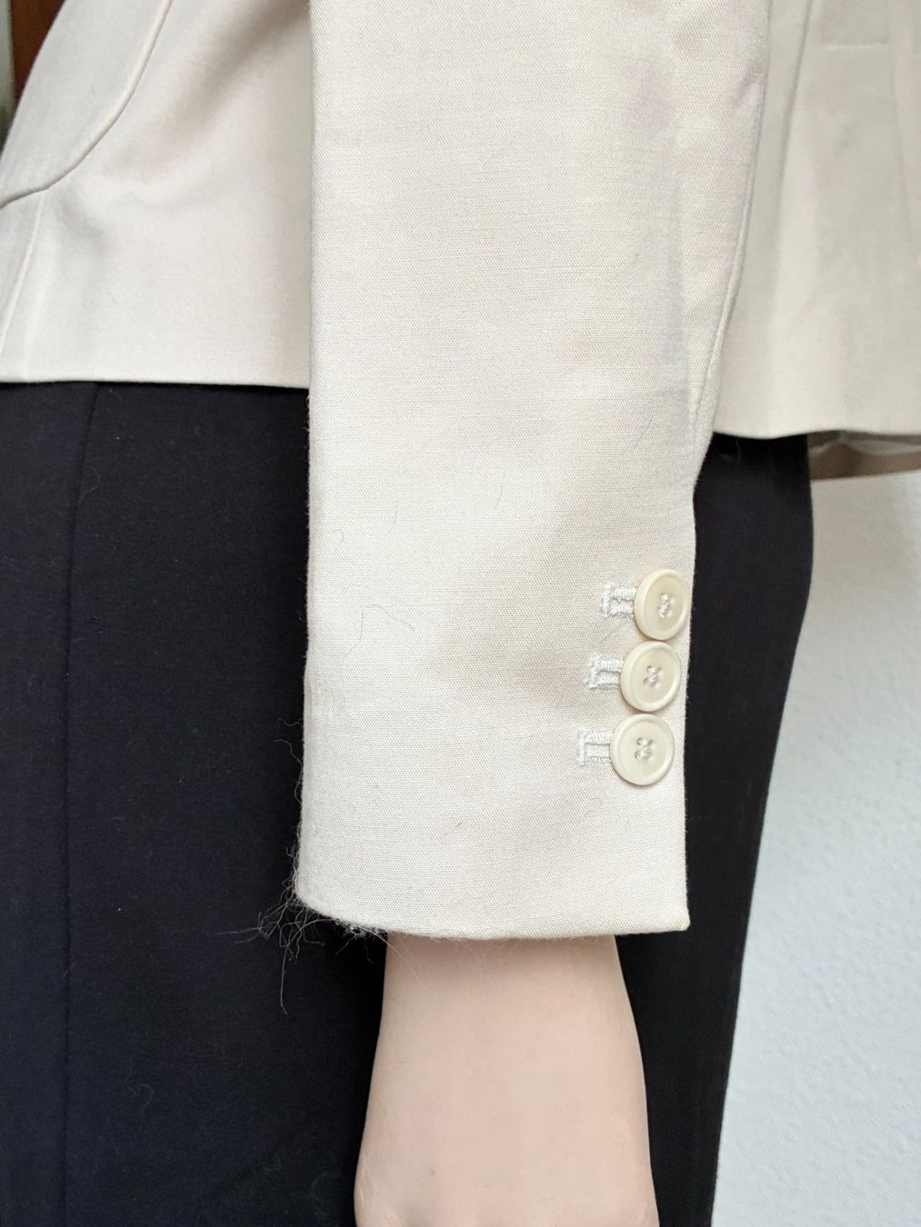 Hessnatur Jacken: Beiger Blazer von HESSNATUR Bio-Baumwolle – Gebraucht aus Kloten von Nephty 4