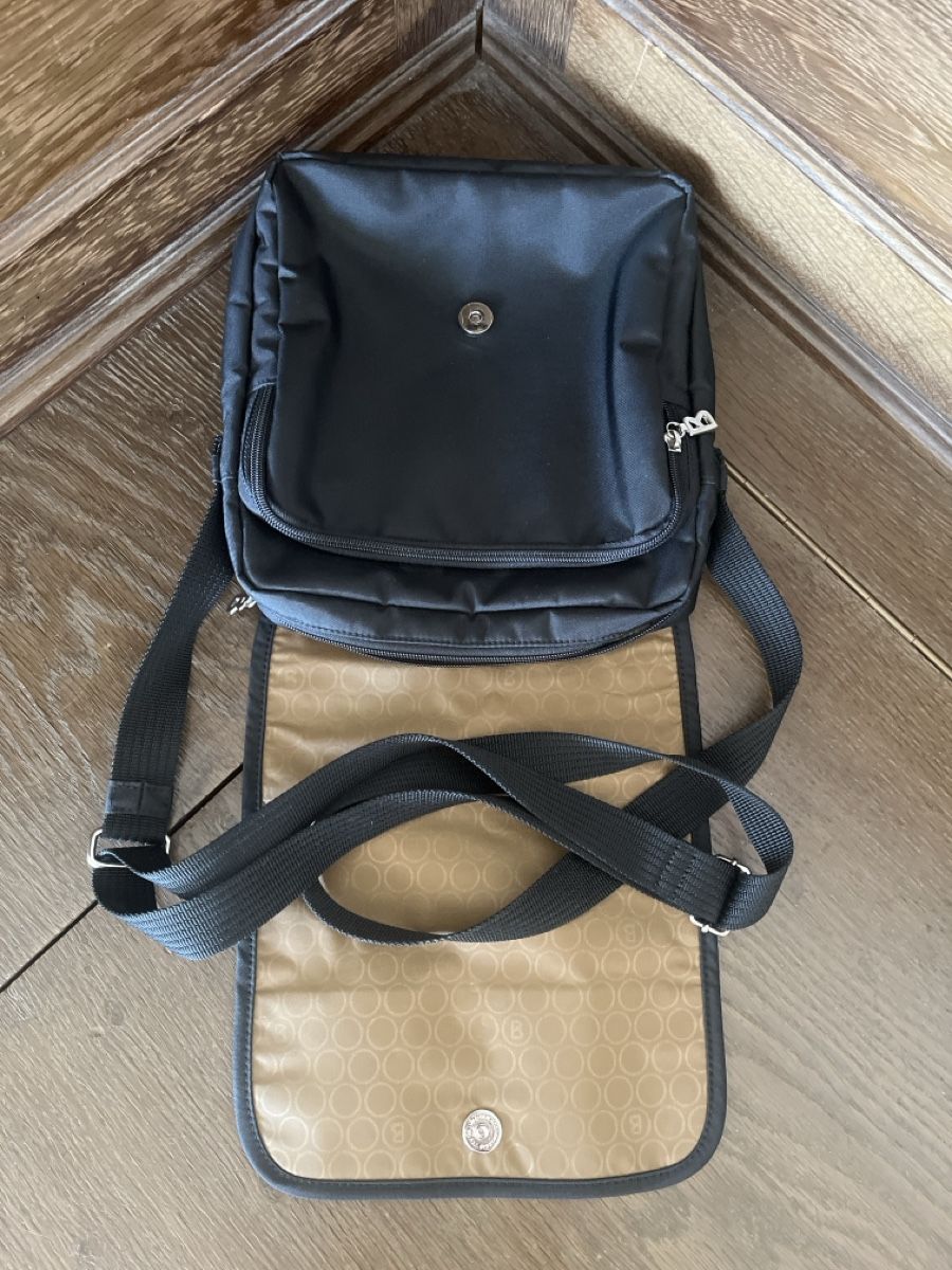 Bogner Borse: Black Bogner Shoulder Bag – Nuovo (secondo la descrizione) da Uetikon am See venduto da erz13 4