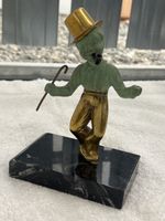 Vintage Figur mit Zylinder, Stock und Pfeife auf Marmor-Sock