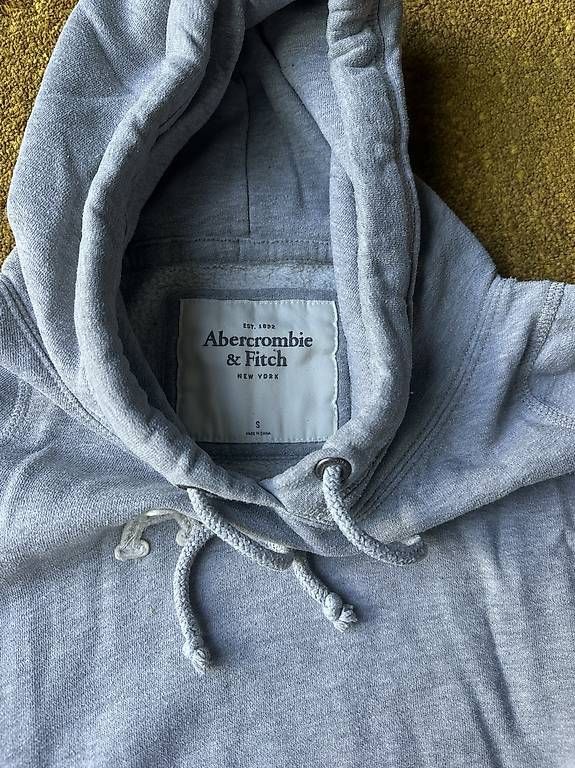 Abercrombie Pullover & Sweatshirts: Kapuzenpullover Abercrombie S – Gebraucht aus Buchrain von pat4s 1