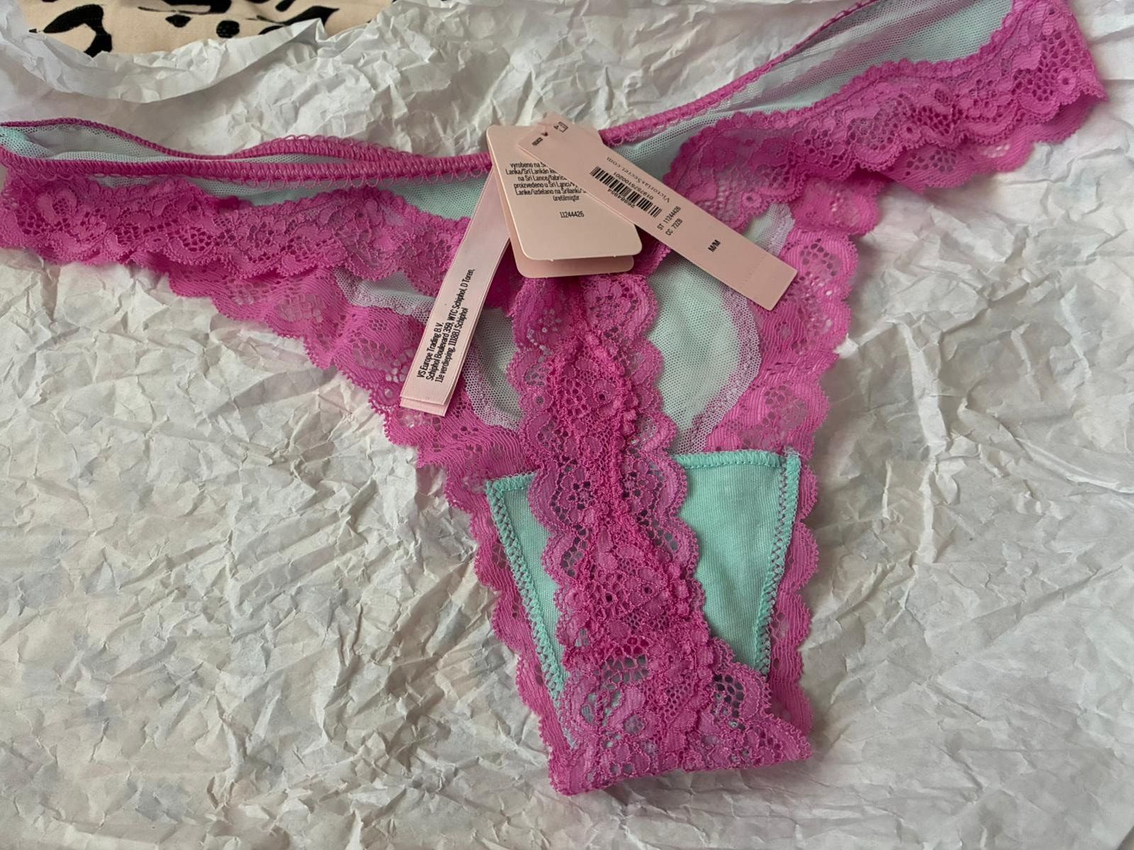 Victoria's Secret Altra biancheria intima: String Tease Victoria's Secret High-leg Thong taille M – Nuovo e nell'imballaggio originale da Cortaillod venduto da ben_y6zr 1