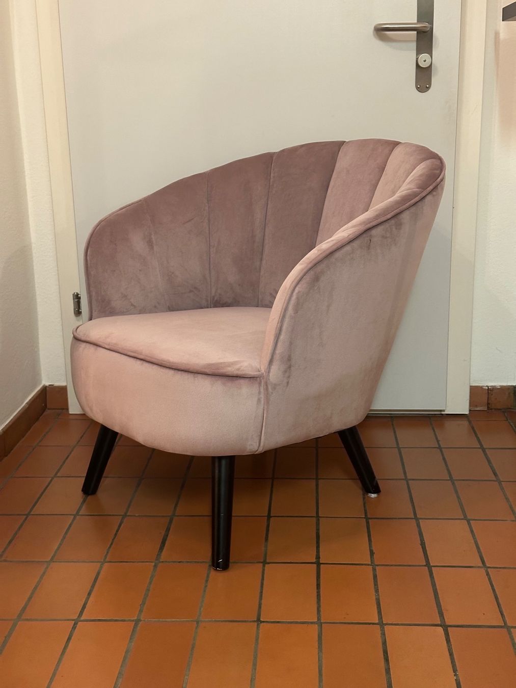 Beliani Sessel: Beliani Sessel DALA Samtstoff Rosa – Gebraucht aus Zürich von cary_444 1