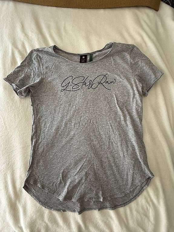 G-Star T-shirt: T-shirt G-Star – Nuovo (secondo la descrizione) da Sion venduto da ENKLR
