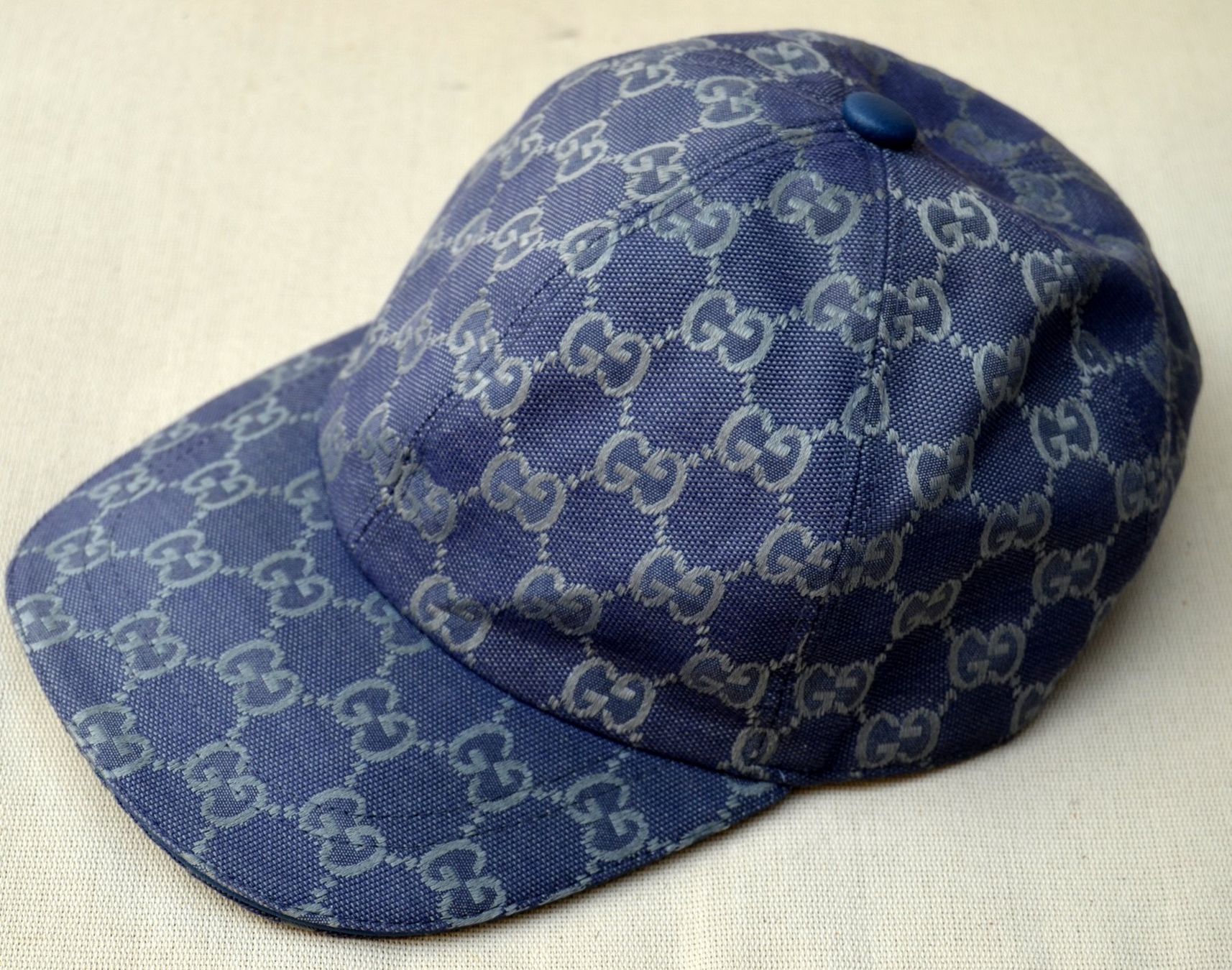Gucci Chapeaux, bonnets & casquettes: Gucci Kappe / casquette – D'occasion à Collonges par Auganien 3