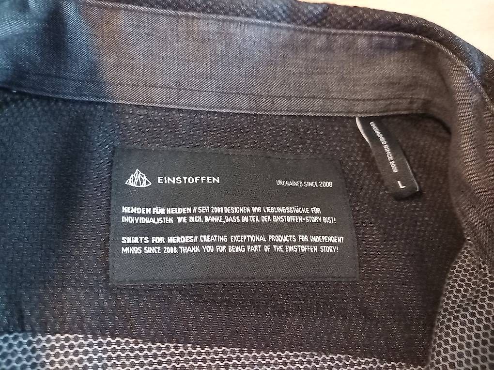 Camicie: Einstoffen Hemd Herren Grösse L – Usato da Belp venduto da Efflux 3