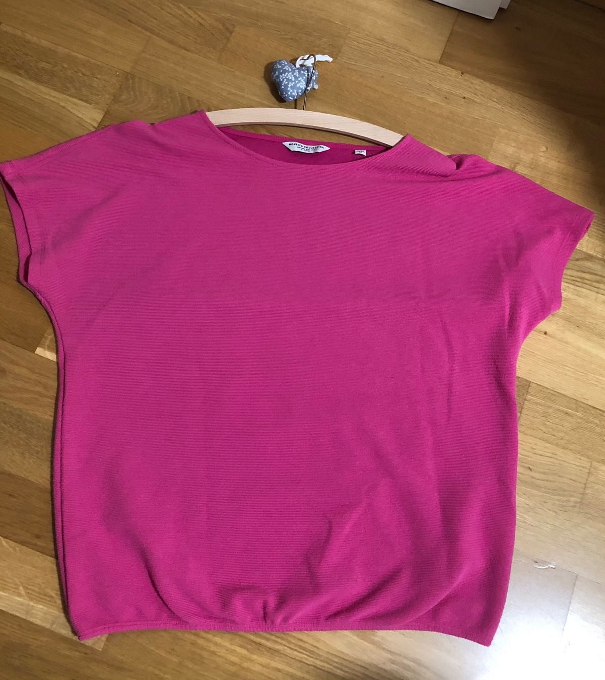 Tchibo T-shirt: T-Shirt – Usato da Hochfelden venduto da Kinesiologie2004 1