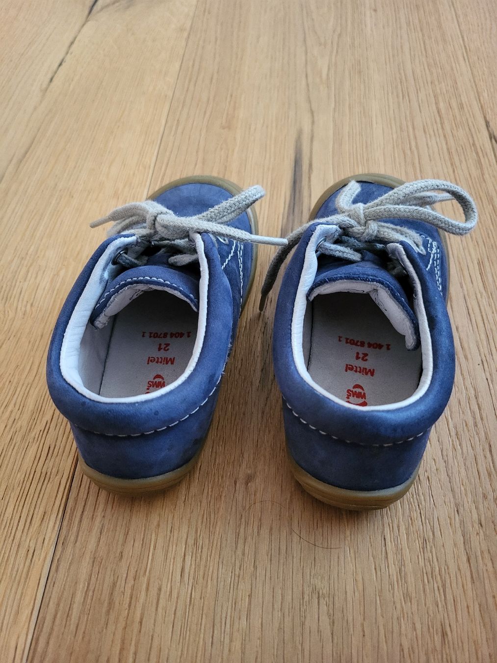 Elefanten Schuhe für Jungen: Lauflernschuh elefanten Grösse 21 – Gebraucht aus Gähwil von Ste_Holz 1