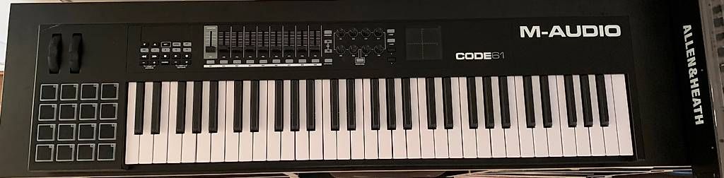 Musikinstrumente: M Audio Code 61 – Gebraucht aus Zürich von tobias_go
