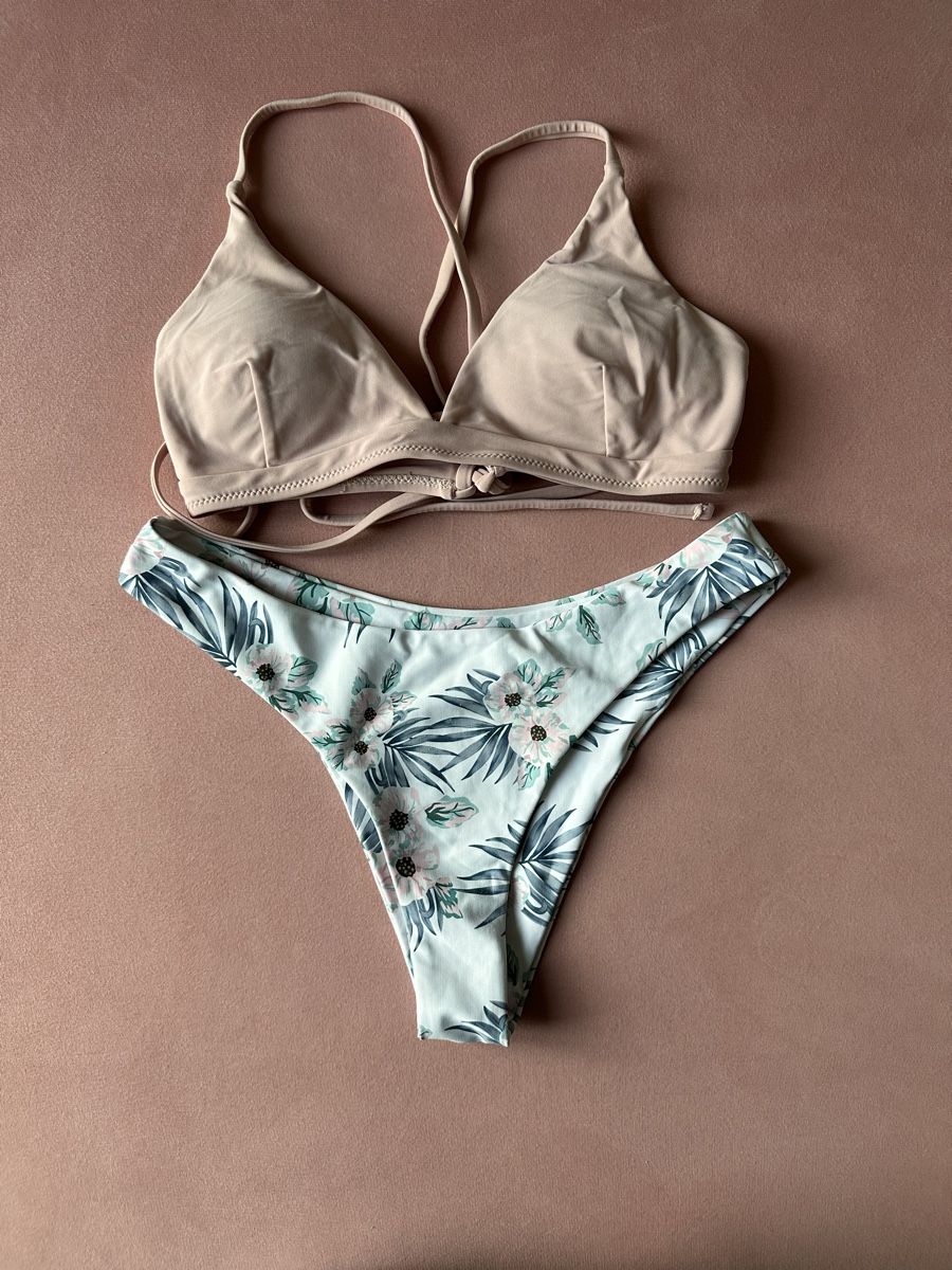Zaful Costumi da bagno & Bikini: Pink & Floral Bikini Set - Size S/M – Usato da Horgen venduto da ger_2y92