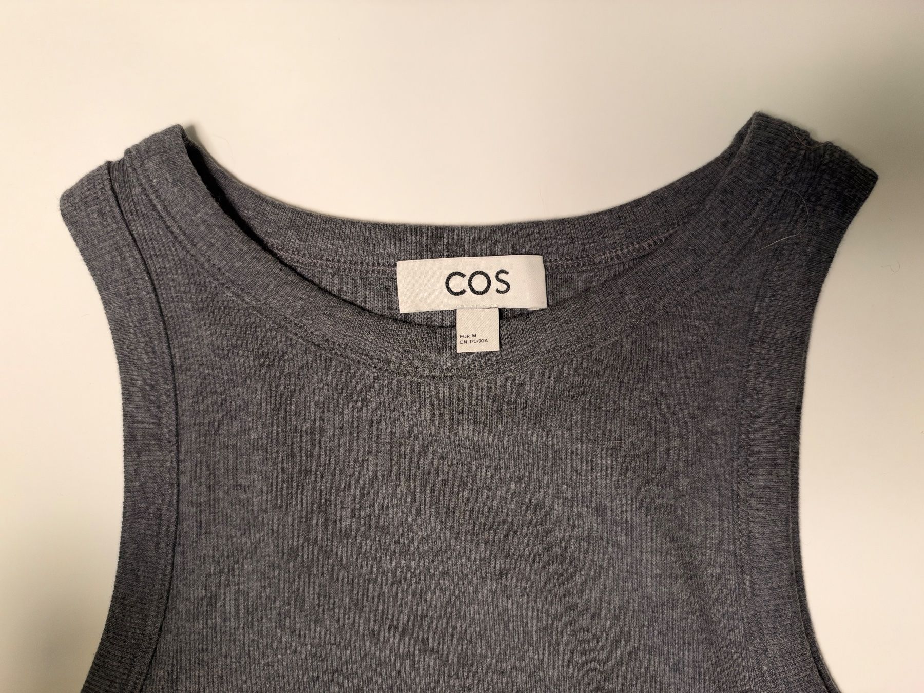 Cos Tops: COS Tanktop M – Neuf (Voir description) à Zürich par Kinga_R 2