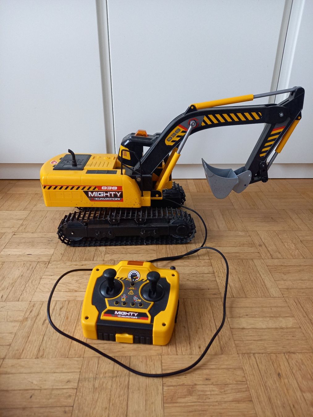 Dickie Toys Giocattoli: Ferngesteuerter Spielzeug-Bagger – Usato da Grüt (Gossau ZH) venduto da giuhou 1