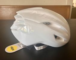 Met Manta Mips Absolute White M