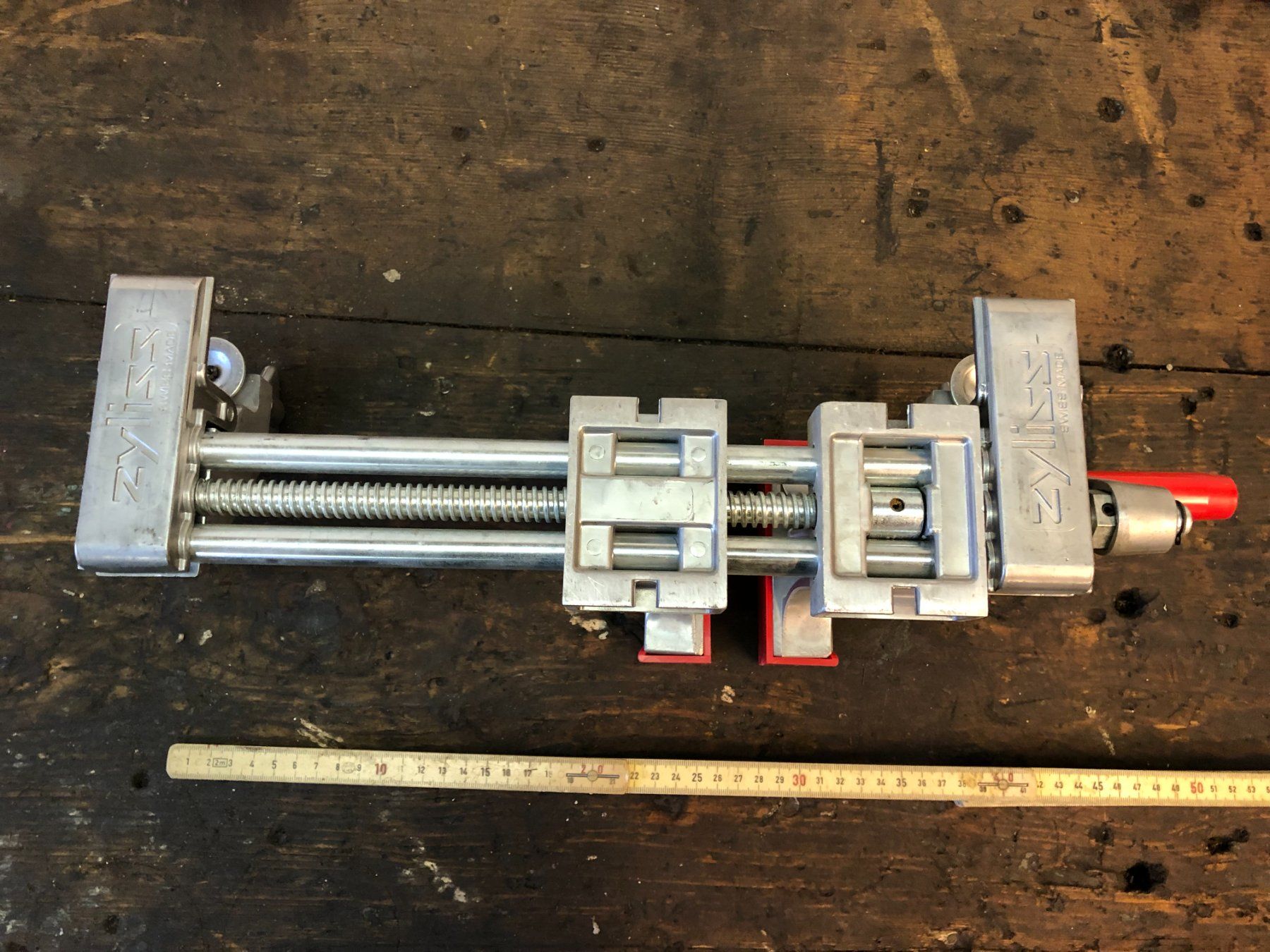 Tutti gli attrezzi: Zyliss Schraubstock – Usato da Sutz venduto da bf-ltd 1