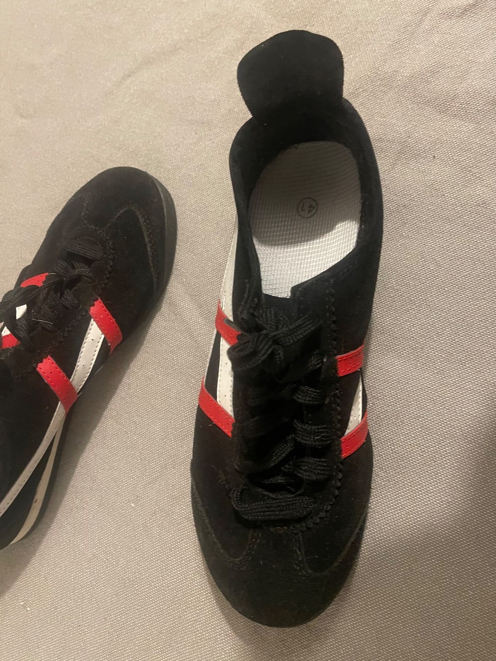 Scarpe da uomo: Sneaker Wildleder wie neu – Usato da Hinterkappelen venduto da simona67 2