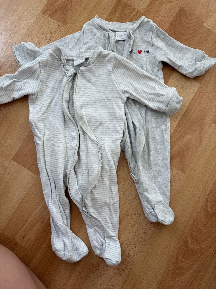Lotti & Set di vestiti: Baby clothes bundle various brands size 50-56 – Nuovo (secondo la descrizione) da Arbon venduto da bot_5ht5 2