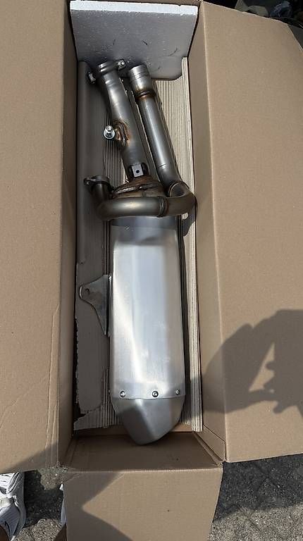 Sistemi di scarico: Honda CRF250 2025 Auspuffanlage neu – Usato da Frauenfeld venduto da Jeremyk008