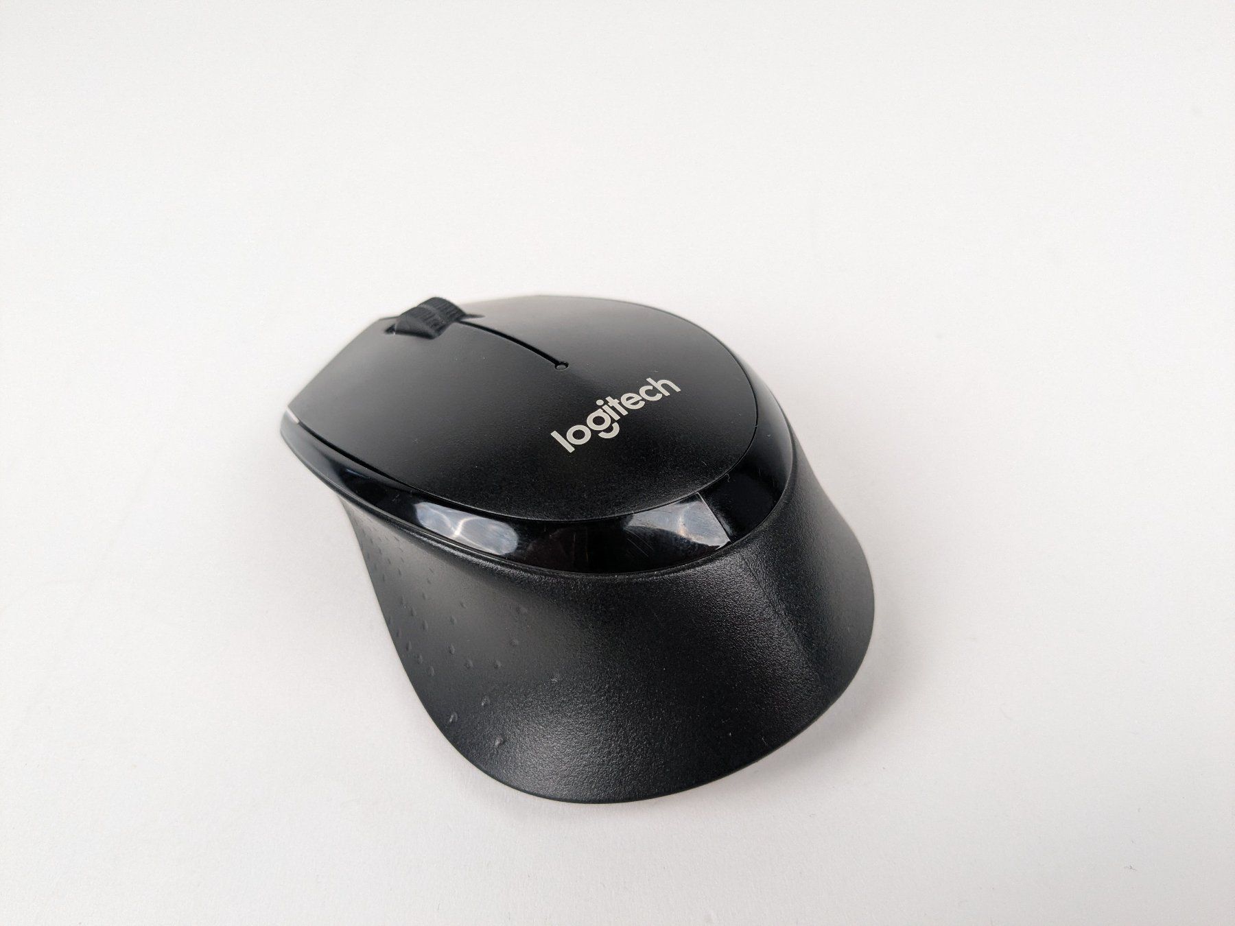 Logitech Mouse: LOGITECH Maus B330 Silent Plus – Nuovo (secondo la descrizione) da Dintikon venduto da Restwert_Dintikon