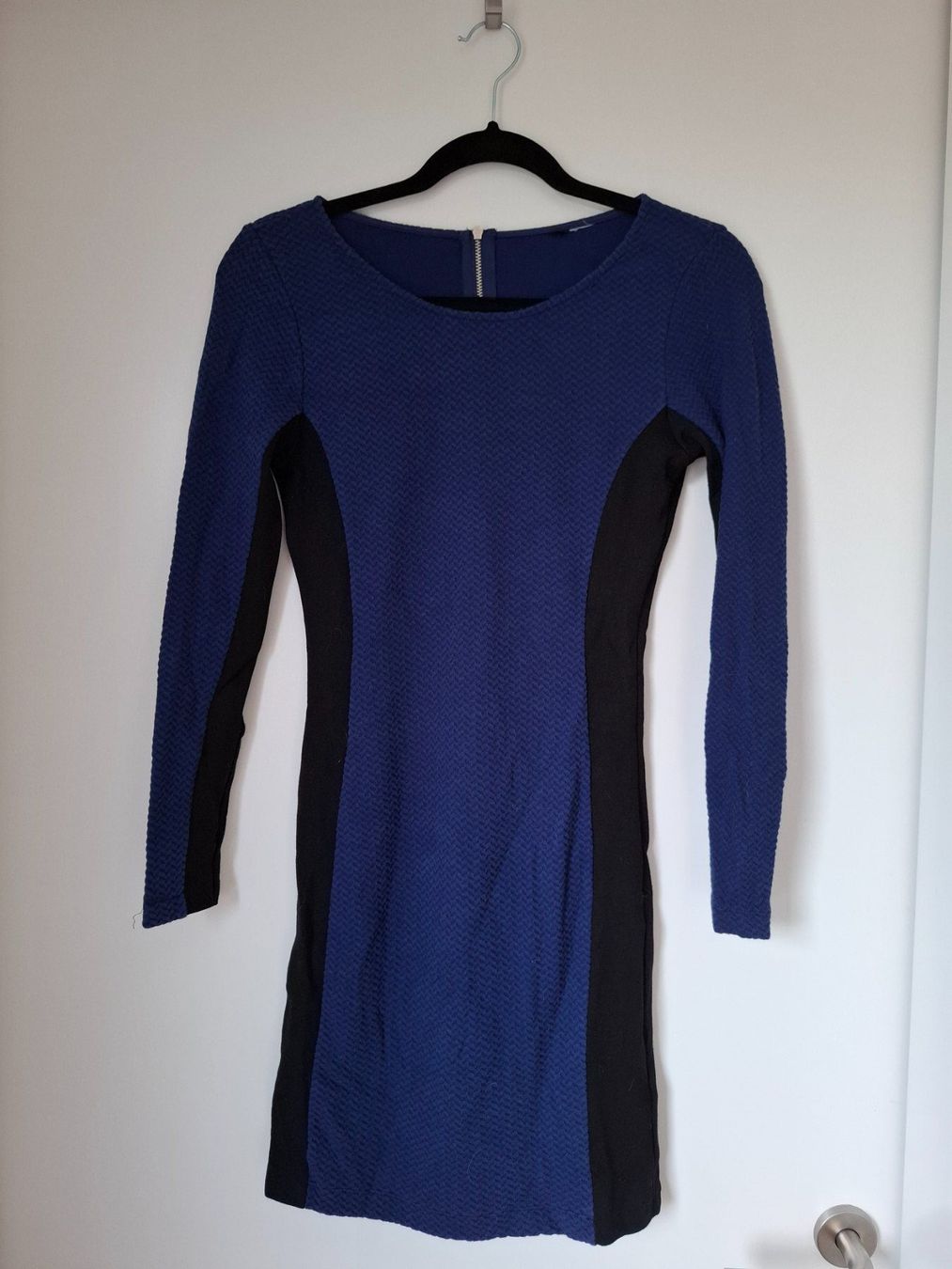 H&M Kleider: Body Con Kleid / Body Con Dress – Neu (gemäss Beschreibung) aus Schaffhausen von ann_cjt6
