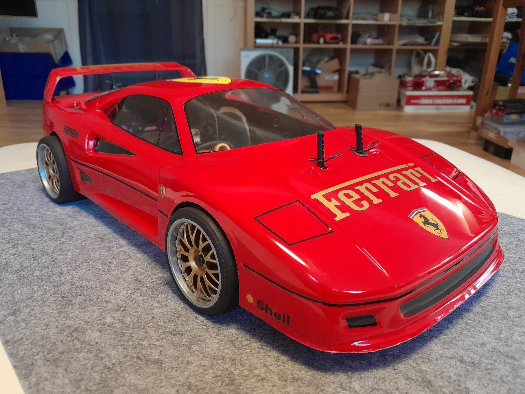 RC Modellbau: 1:9 FERRARI F40 SUPERTEN – Gebraucht aus Ebnat-Kappel von MAZUKITURB0 3