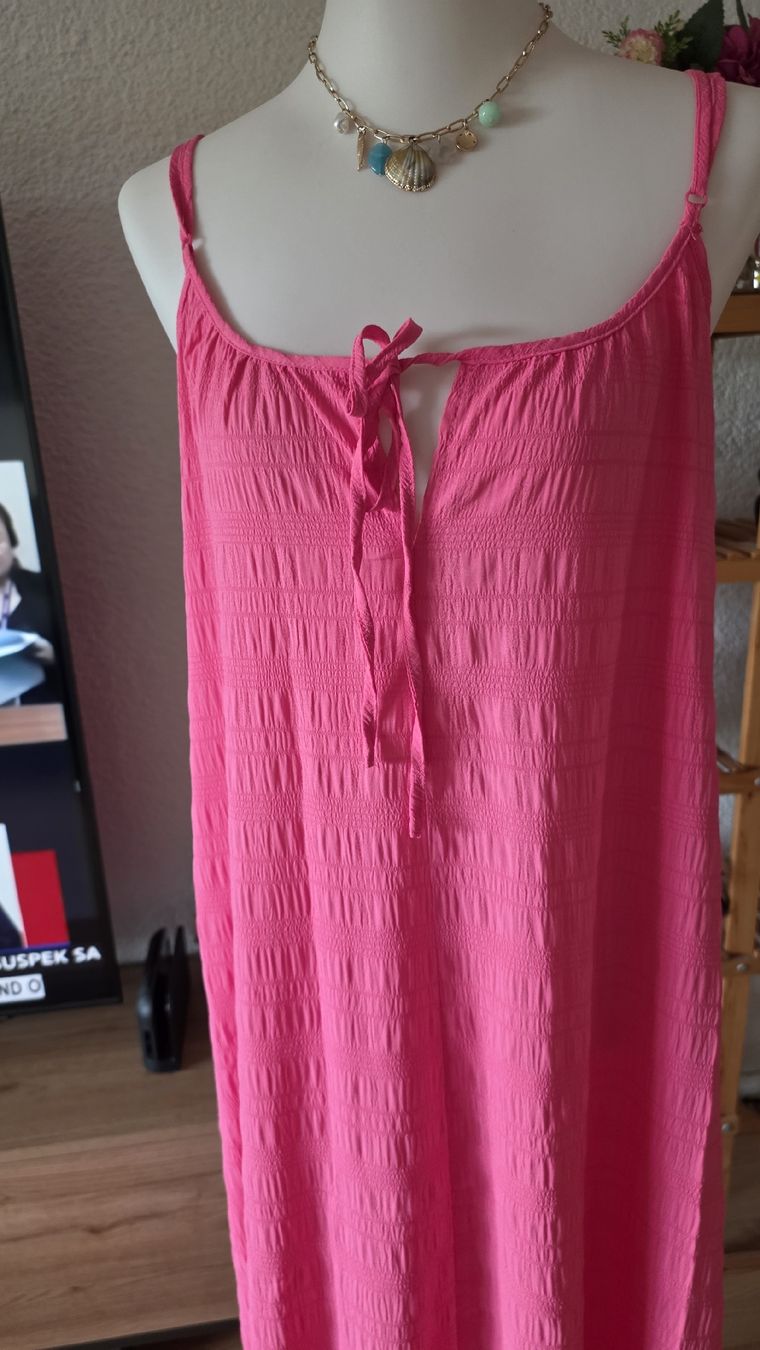 Vestiti: Maxi dress pink size L polyester length 125cm – Usato da Klingnau venduto da fairy.princess 2