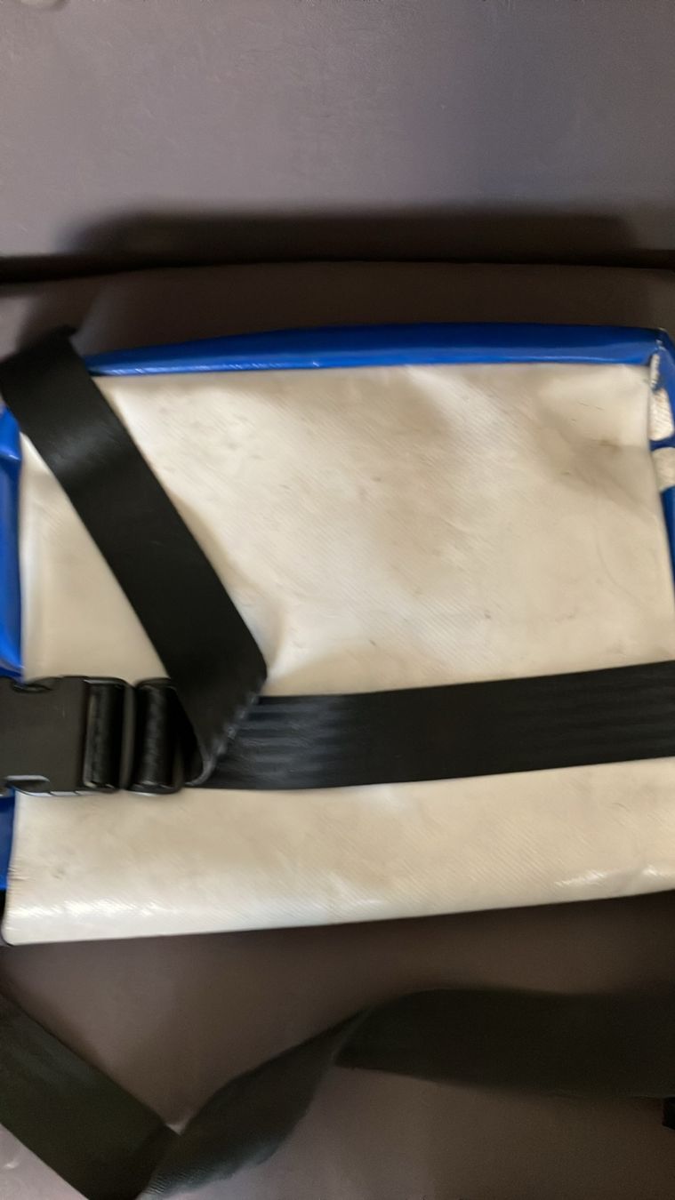 Freitag Borse: Freitag Tasche – Usato da Spreitenbach venduto da schwarzerhase70 2