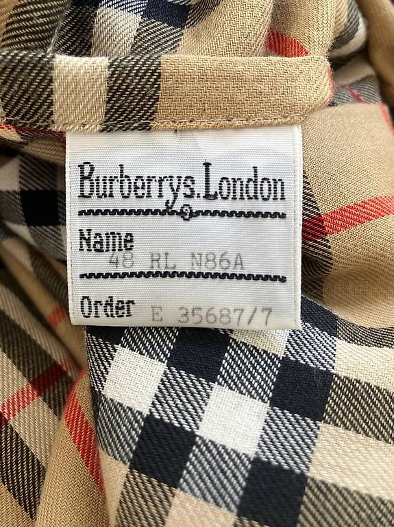 Cappotti: Burberrys Trenchcoat, homme – Usato da Plan-les-Ouates venduto da Burdi 1