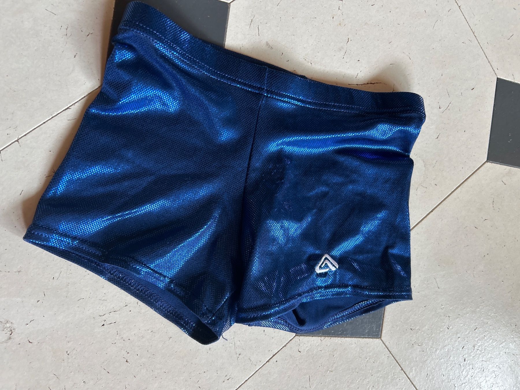 Pantaloni: Turnhösli Grösse 164, gebraucht – Usato da Bubikon venduto da arvaka