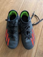 Adidas Fussball / Hallen Schuhe Grösse 32