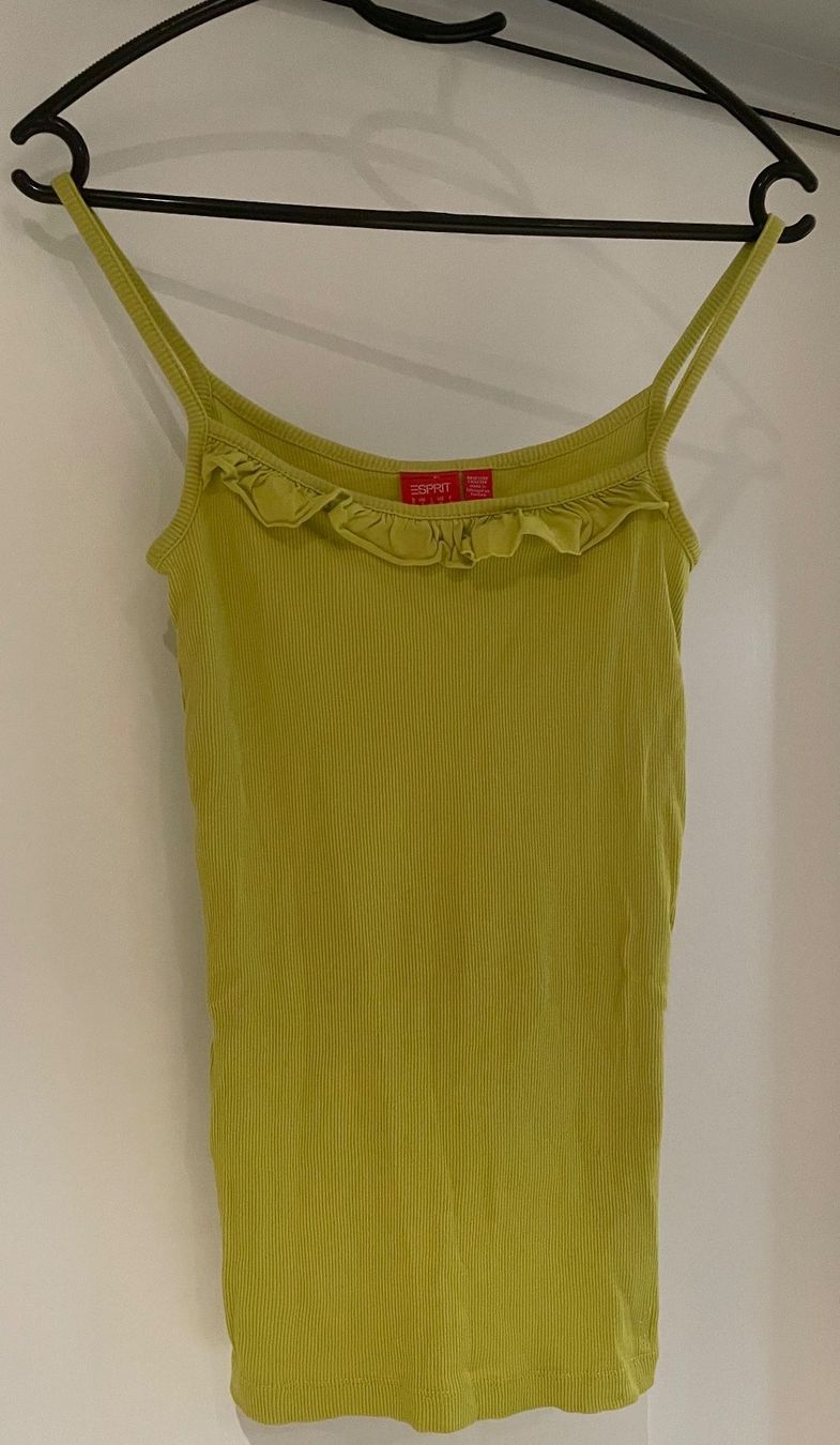 Esprit Camicette: Esprit coole, auffällige Bluse mit passendem Top, Grösse S – Usato da Niederweningen venduto da baghirac 2