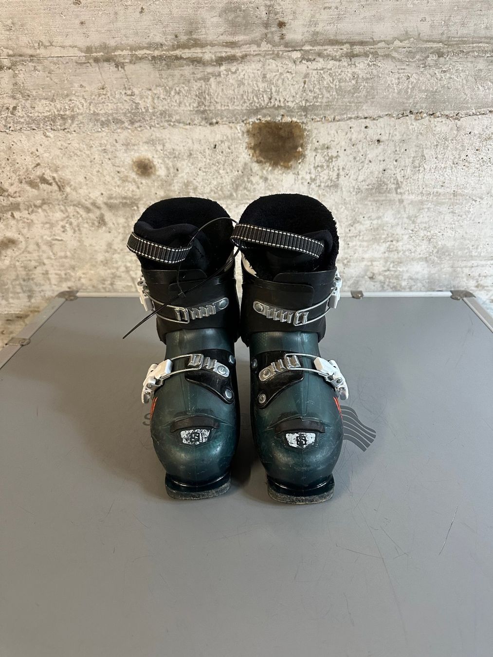 Salomon Scarpe per ragazzi: Salomon Skischuhe 20 / Gr. 32 – Usato da Emmenbrücke venduto da karkarkar 1