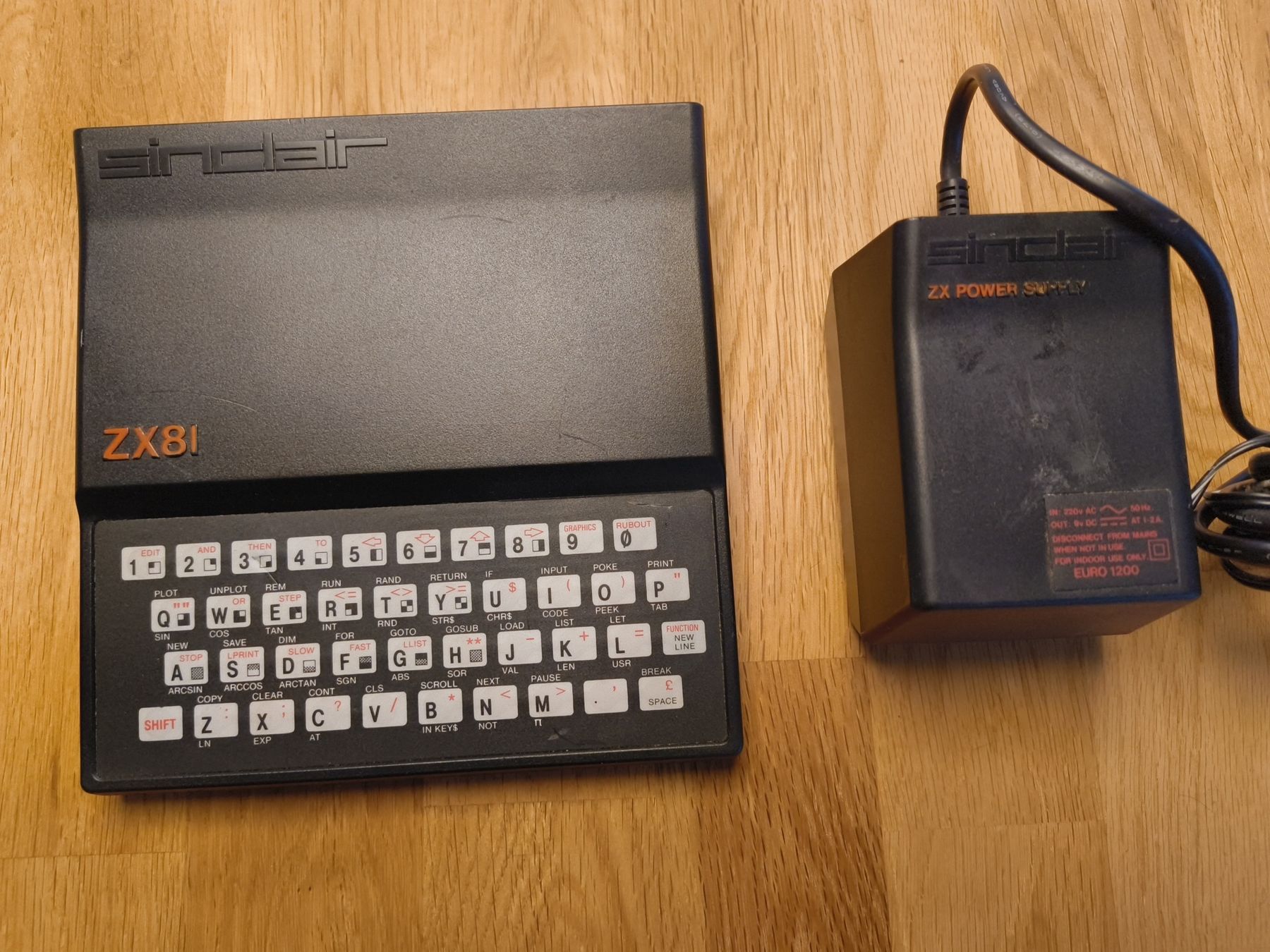 PCs: Sinclair ZX81 mit Original-Netzteil – Gebraucht aus Cugnasco von Rrumpf