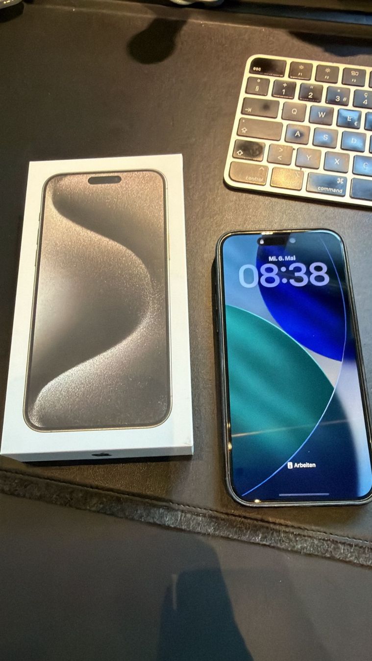 Apple Telefoni cellulari / Smartphones: Apple iPhone 15 pro Max 256GB Natur Titanium – Usato da Belp venduto da SUI_Montana