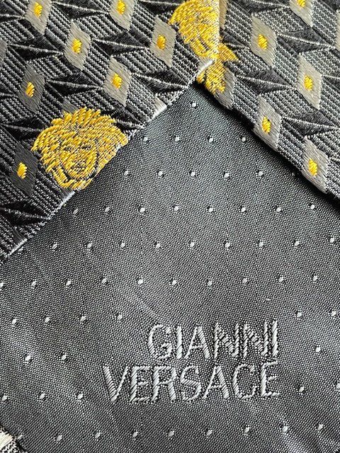 Versace Cravatte: Gianni Versace Krawatte – Nuovo (secondo la descrizione) da Arlesheim venduto da cocoandco 3