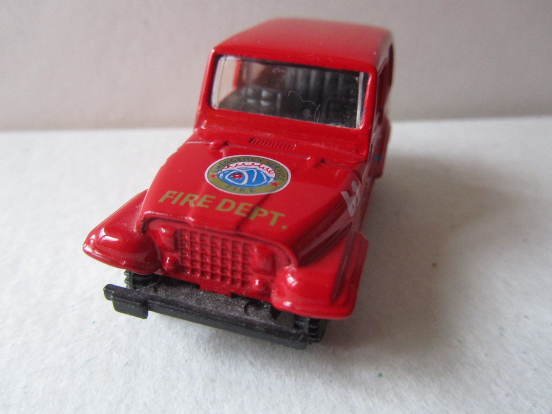 Jeep Modellini d'auto: Jeep Wrangler Fire Dept. – Usato da Weiningen ZH venduto da dietsch57 1