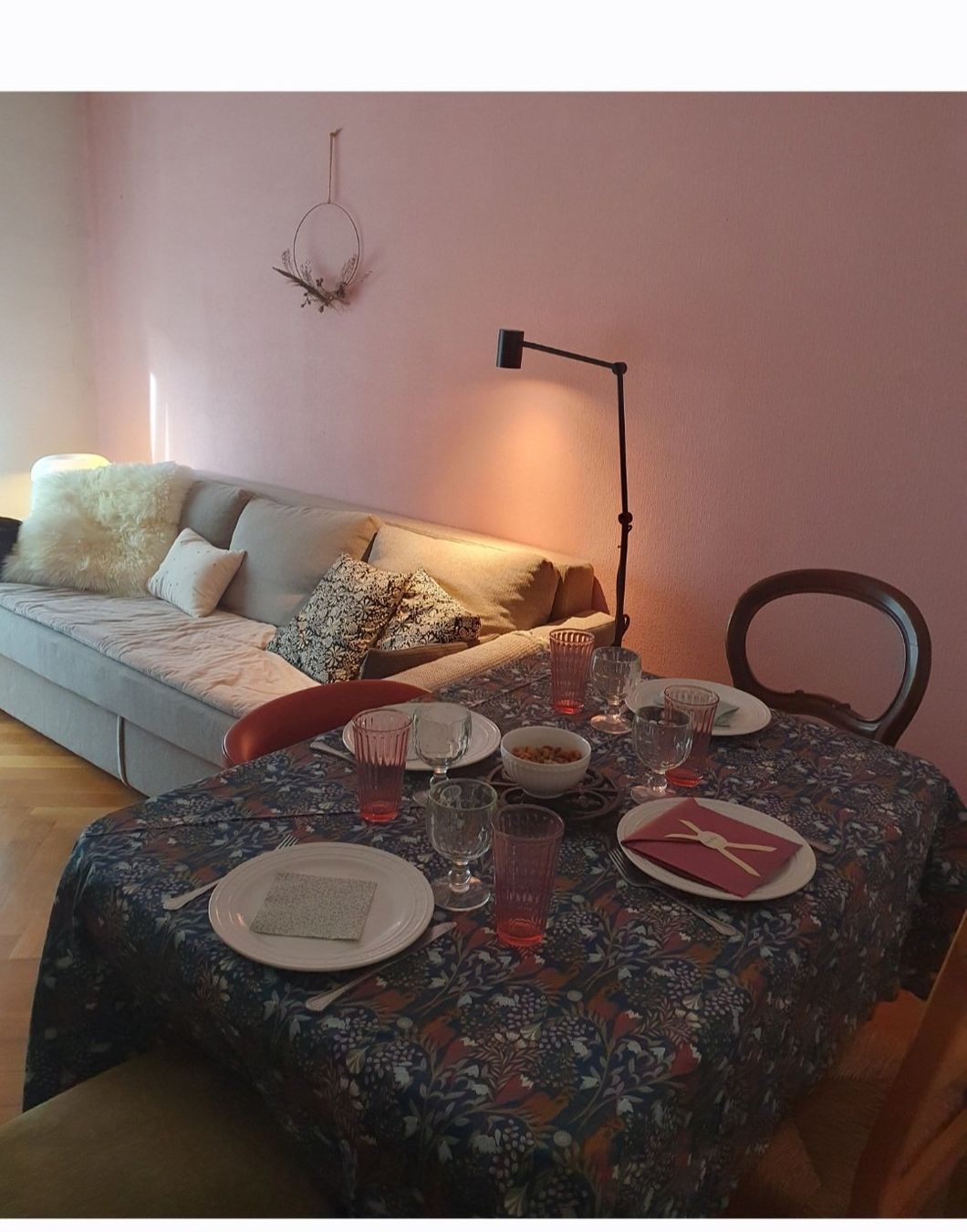 Ikea Sofas: Canapé-lit Ikea Friheten – Gebraucht aus Lausanne von Lafamilleours 2