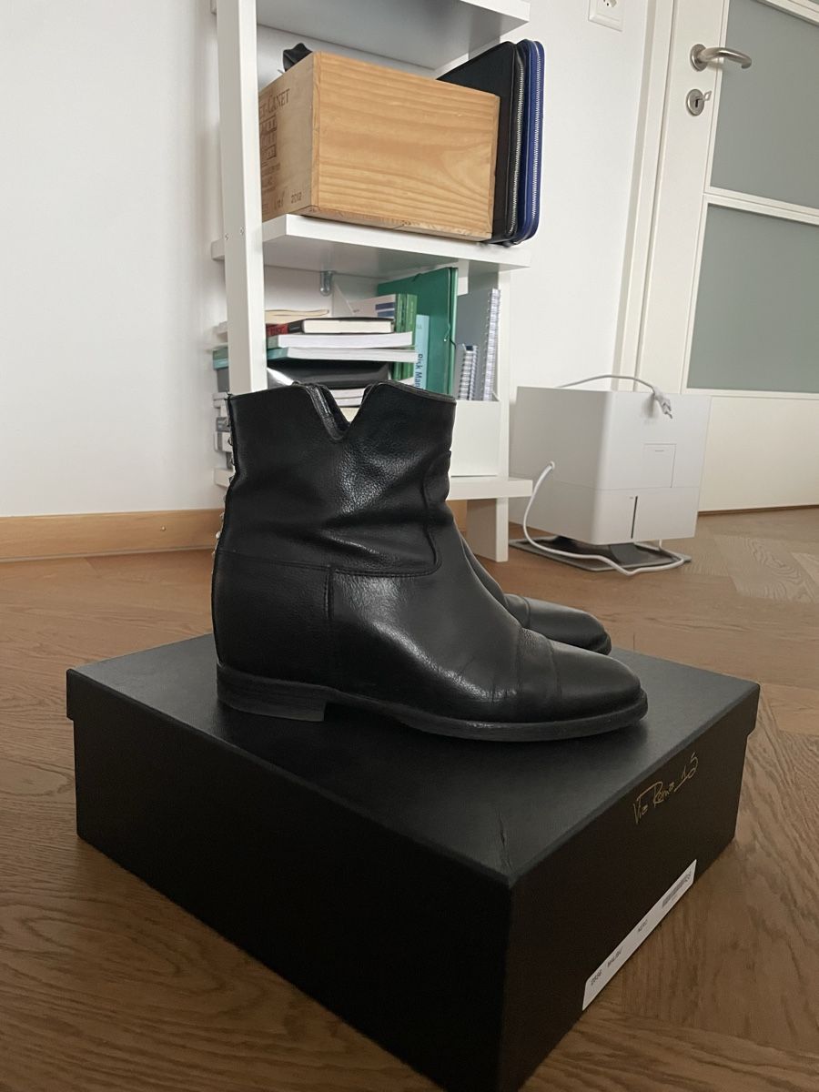 Damenschuhe: Stivaletto nero con piccole borchie – Gebraucht aus Zürich von giu_f6mt 4