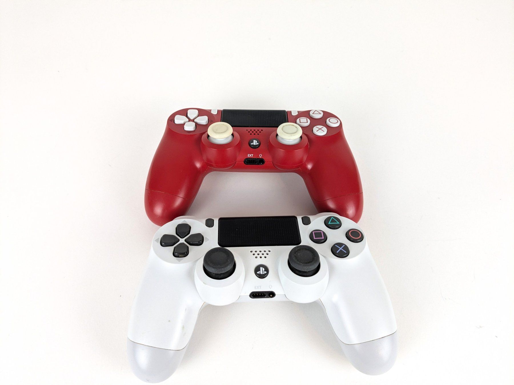 Sony Controller: SONY PS4 Dualshock 4 Wireless Controller 2Stk. – Nuovo (secondo la descrizione) da Thun venduto da Restwert_Thun 3
