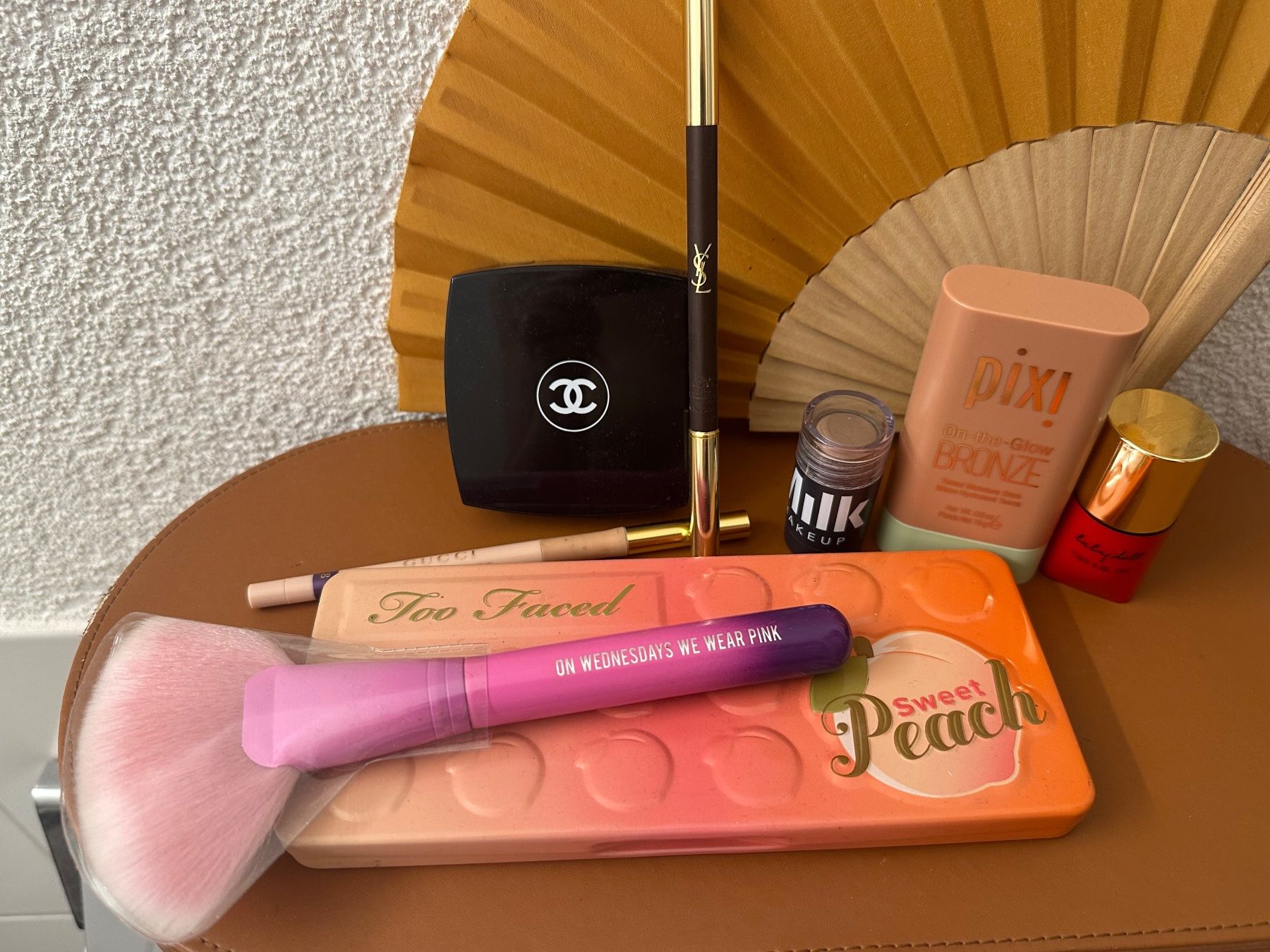 Chanel Make-up: Makeup Bundle-Chanel, YSL, Too Faced, Gucci – Usato da Basel venduto da iulia_haul