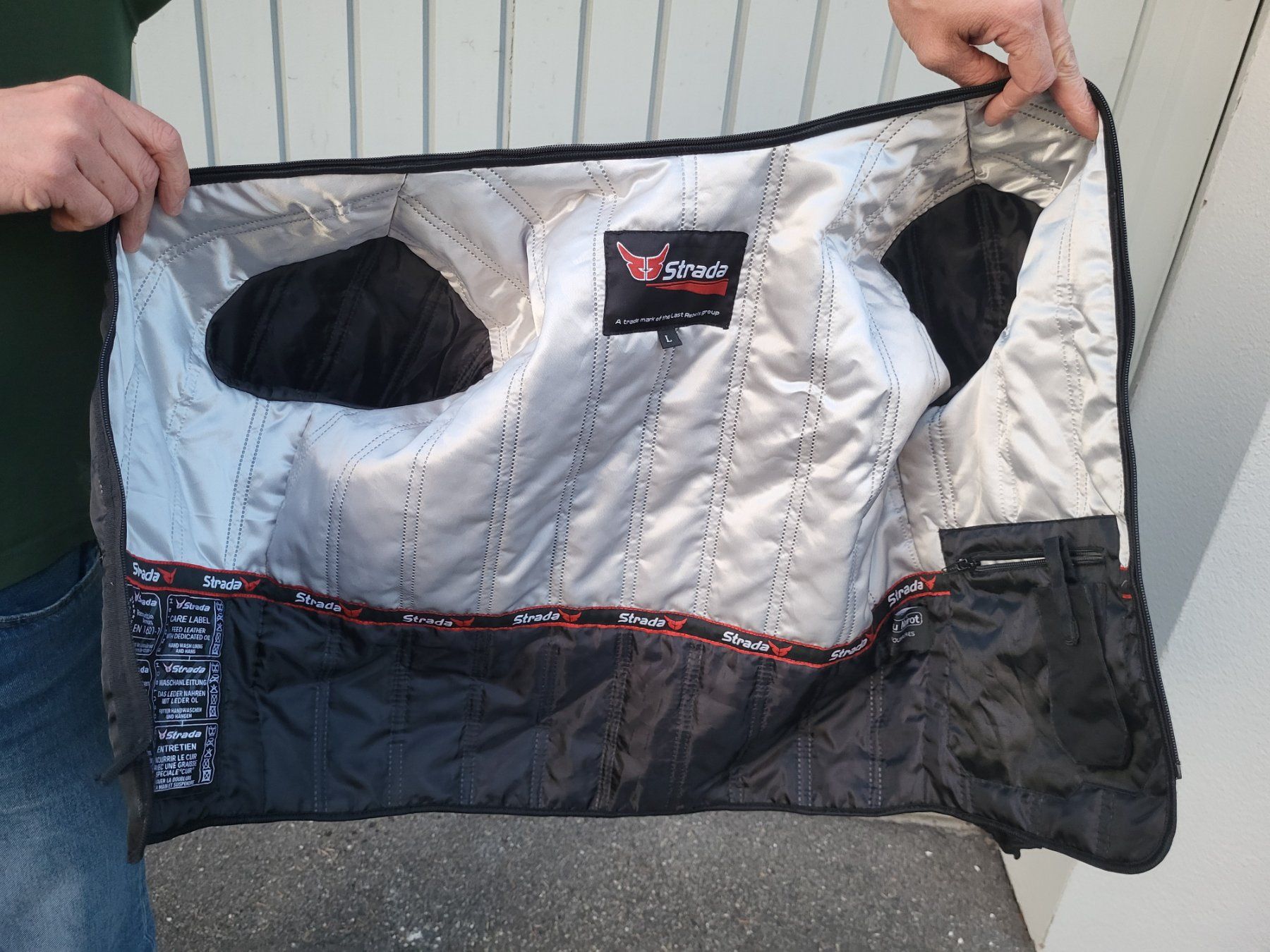 Giacche: Motorbike leather jacket Strada Size L with inner jacket – Usato da Wallisellen venduto da ire_z2yn 7