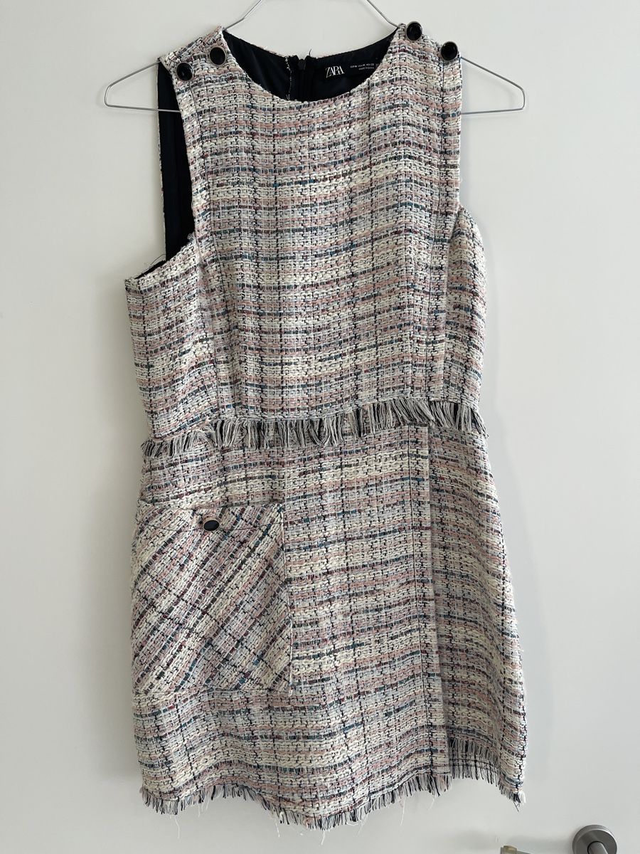 Zara Kleider: Tweed Zara Mini Kleid mit Hose M – Gebraucht aus Küsnacht ZH von divarocci