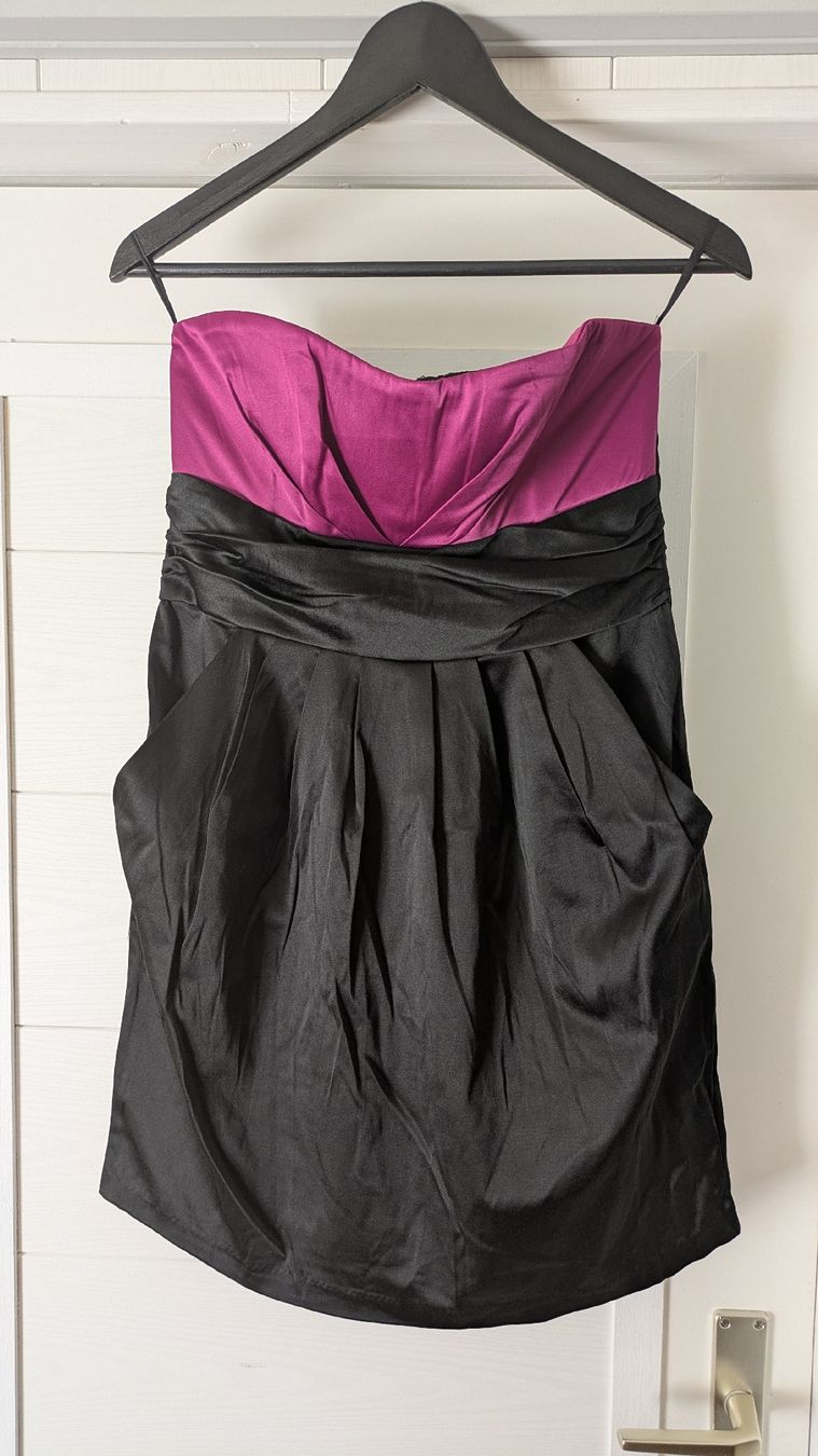 H&M Vestiti: Kleid kurz Gr. 38 – Nuovo (secondo la descrizione) da Grüningen venduto da mangaka